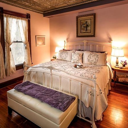 Weller Haus Bed, Breakfast & Event Center Bed and Breakfast Bellevue Exteriör bild